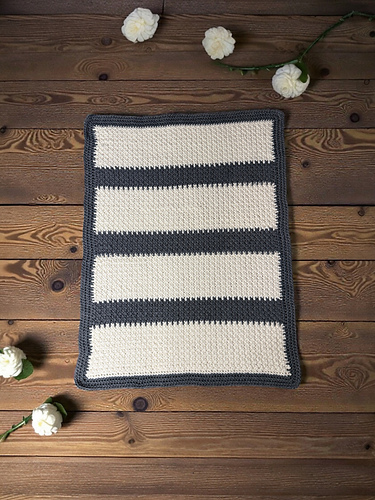 Everyone's Everyday Lapghan