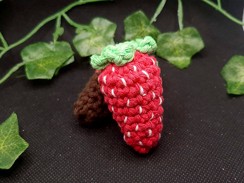Kawaii Strawberries - Suzanne Campbell