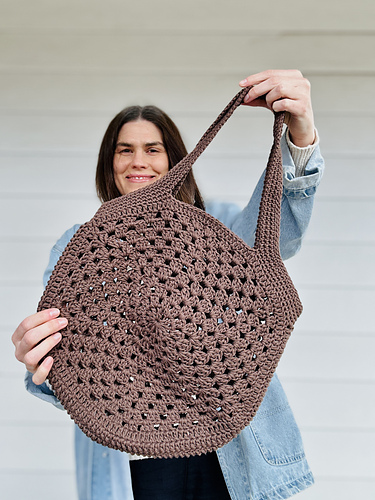 Granny Stitch Circle Bag