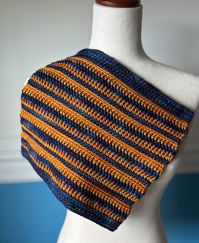 Gilded Twilight Cowl