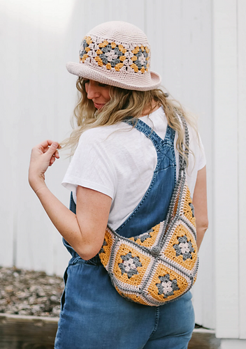 Halcyon Hat and Bag Crochet photo 2
