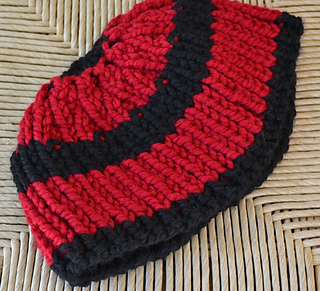 Ravelry: Bulky Ribbed Hat pattern by Sarah E. White