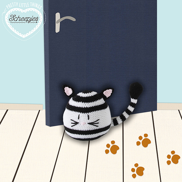 Ravelry Kitty Cat Doorstop pattern by Maja Nowicka