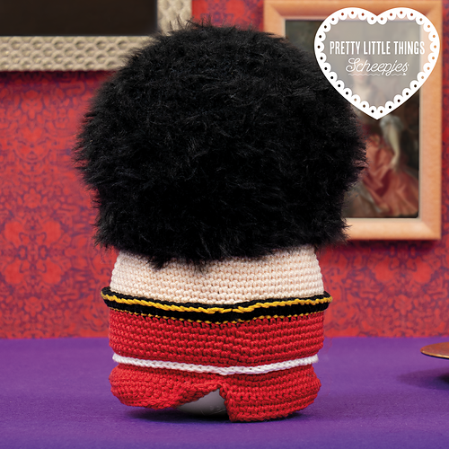 Ravelry Wobble Ball Amigurumi Guard pattern by Nienke Jongstra