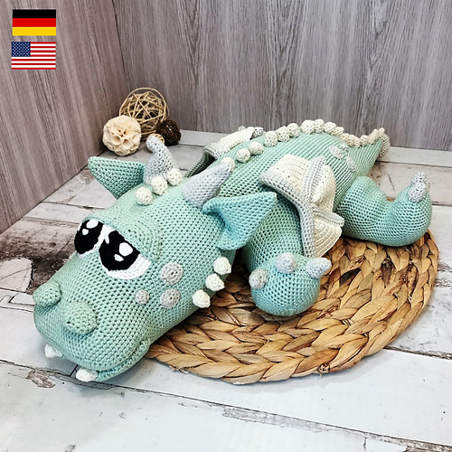 Ravelry: Jax the dragon XXL pattern by Jacqueline Schopp