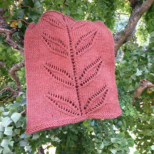 Ravelry: Leafmotif pattern by Susan Ashcroft