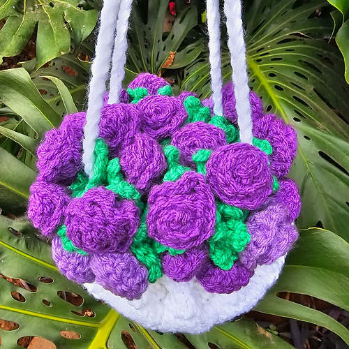 Ravelry: Flower Bouquet Drawstring Bag pattern by Christa Lynn