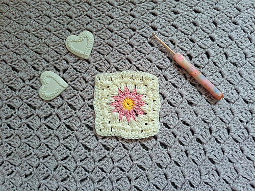 Blomster Granny Square - Selina Veronique