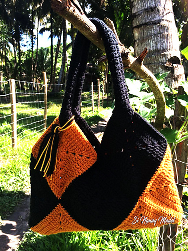 Solid Granny Square Mini Bag photo 4