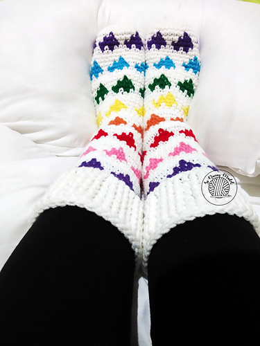 Rainbow Hearts Socks photo 4