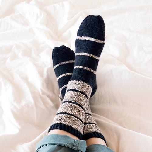 Ravelry: mani-mani pattern by Yucca