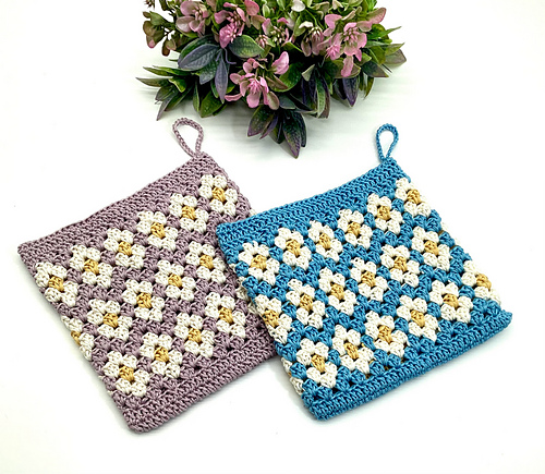 Daisy Potholder