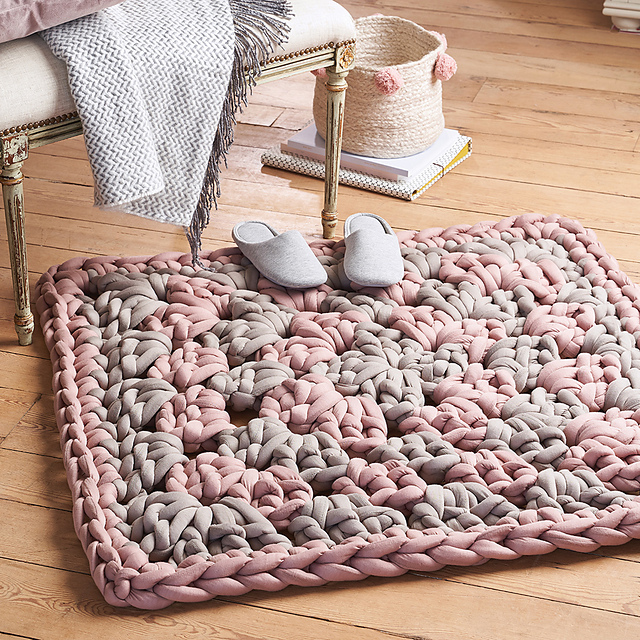 Ravelry: Chunky Rug pattern by Sharna Moore
