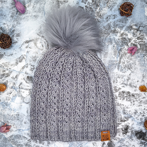 Chasing Knots Hat