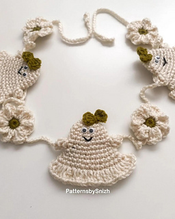 Ghost Garland