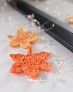 Small Maple Leaf