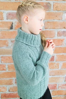 7 year old wearing size 130 cm