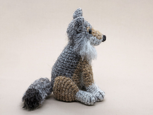 Ravelry: Winter Woolfie the realistic wolf pattern by Sonja van der Wijk