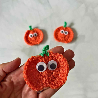 how to crochet a cute pumpkin