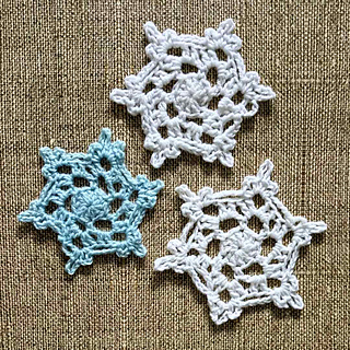 winter decor crochet snowflake coaster pattern free