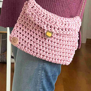simple clutch bag crochet pattern for beginners
