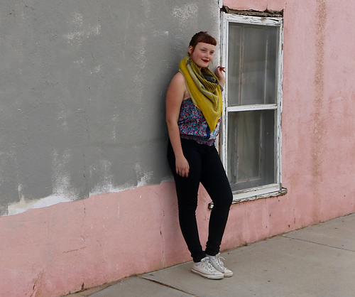 Ravelry: Beeline pattern by Stefanie Japel