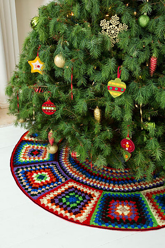 Granny Tree Skirt - Ann Regis