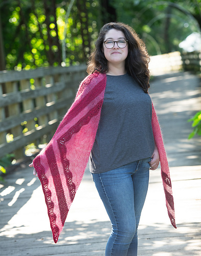 Ravelry: Floating Ribbons pattern by Jennifer Weissman