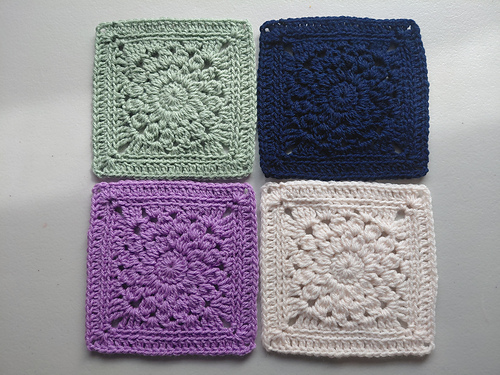 Flower Burst Granny Square