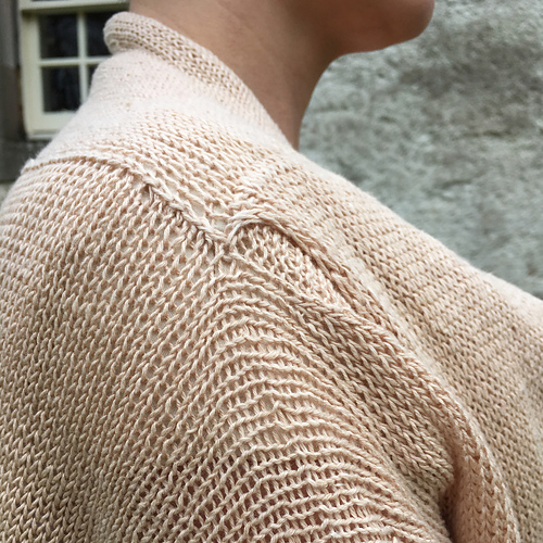 Ravelry Linen Batwing Cardigan pattern by Gosia DzikHolden