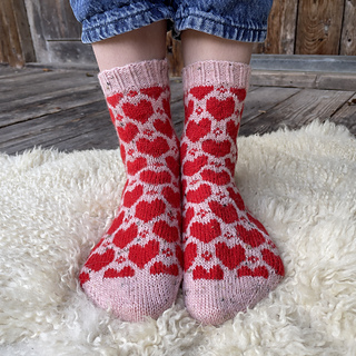 MISS SPARROW Women's Bamboo Animal Socks - Colorful Crew Socks With Fun Patterns