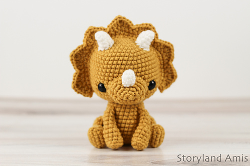 Trixie the Triceratops - Holly Lanier