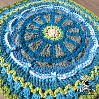 TMBJGF Flower Granny Square crochet motif in multiple colours ready for blanket projects