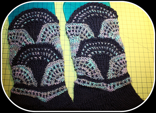 Ravelry: Rainbow Shell Socks pattern by Laurie Goldiuk