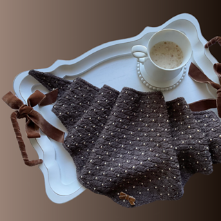 W&C scarf