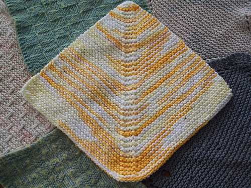 Simple Mitred Dishcloth photo 4