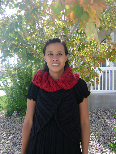 Starla Circle Crochet Multi-Way Vest photo 4