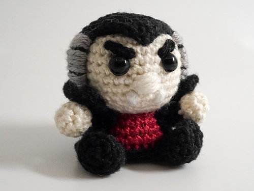 Mini Vampire Amigurumi photo 3