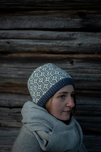 Ravelry: Blomstring pattern by Wenche Roald