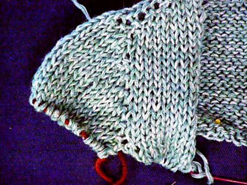 Contiguous Mini Sweater KAL photo 4