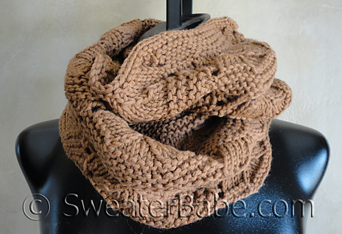 Ravelry: #125 Luxe Infinity Scarf pattern by SweaterBabe