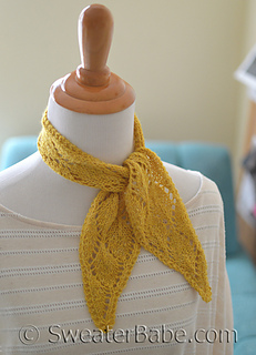 crochet short scarf