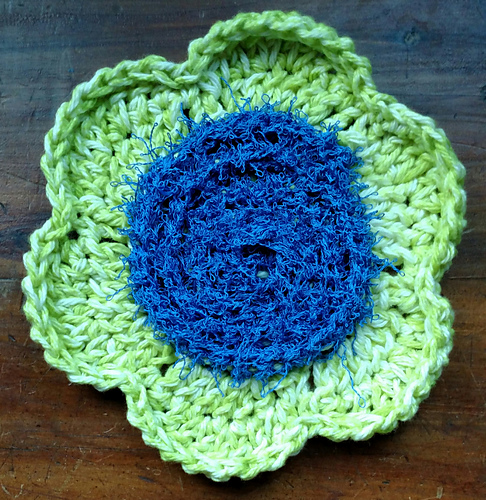 Flower Scrubby Dishcloth photo 3