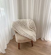 Chunky knit blanket