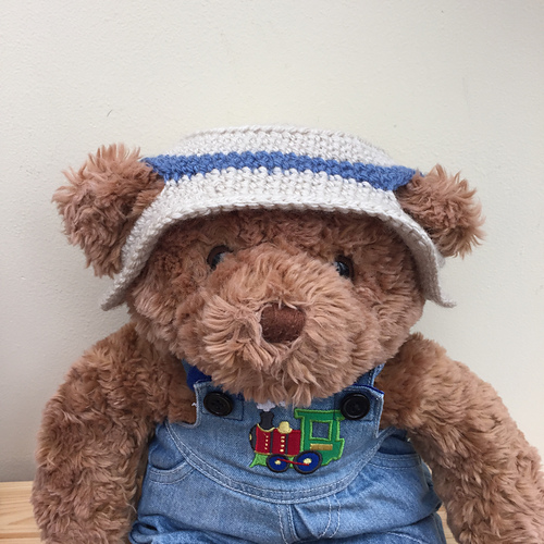 Ravelry Teddy’s Sun Hat pattern by Elizabeth Peat