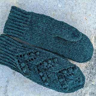 Vuonue Pentti Sock Yarn.