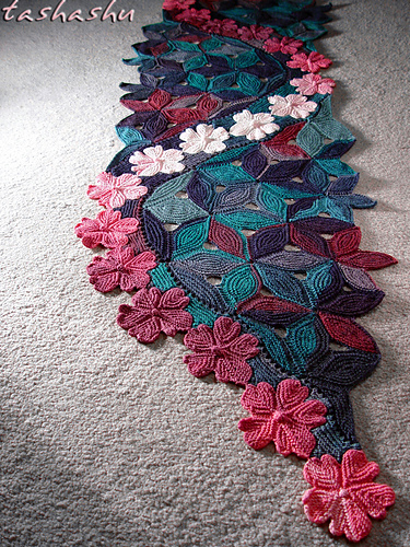 Ravelry: Knitted Scarf Sakura pattern by Svetlana Gordon