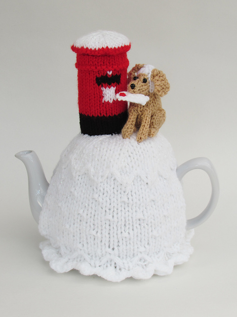 Vintage Caravan Tea Cosy Knitting Pattern to knit your own Caravan Teapot Cover