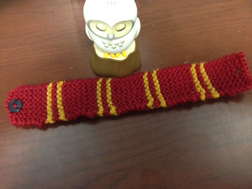 Harry Potter POA scarf bracelet photo 1