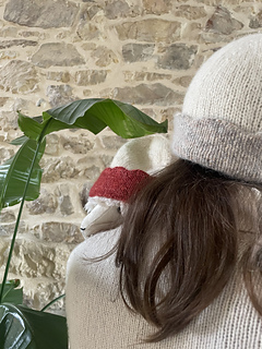 Showing both baby size with small scallops, and adult S-M size with big scallops